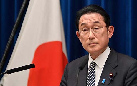"한국이 총리 얼굴에 똥칠", 막말에 숨은 일본의 의도