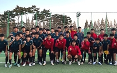 경남FC 선수단, 유소년 선수 성장 돕기 일일 지도