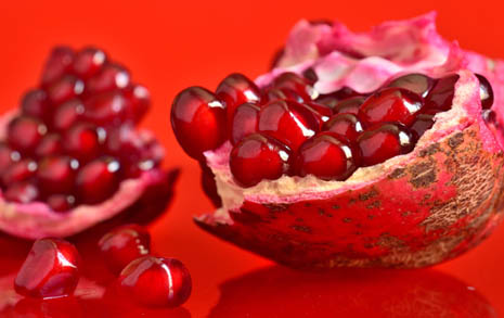 여성의 과일 석류 '껍질'의 겁나는 효능