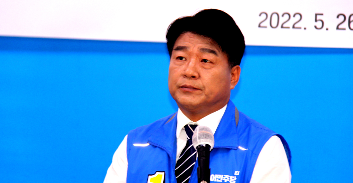「最近恥ずかしい」慶南知事の民主党候補は中央党に立候補することを拒否した