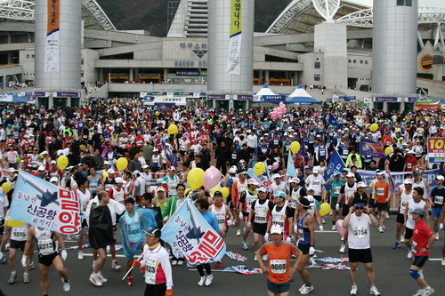 사진은 대구 마라톤 대회 중 한 장면. 