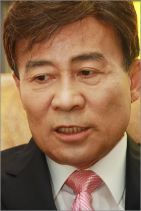 김원웅 전 국회의원.