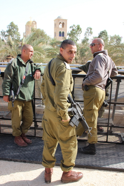 이스라엘군이 지키고 있는 요단강