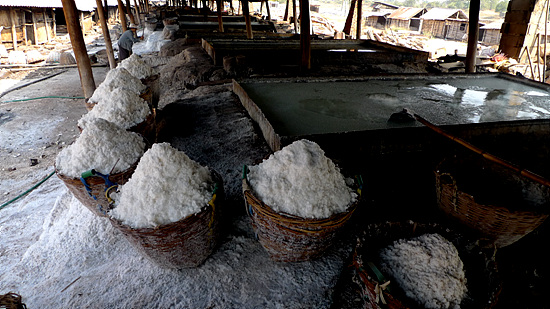소금마을에서 생산한 소금
