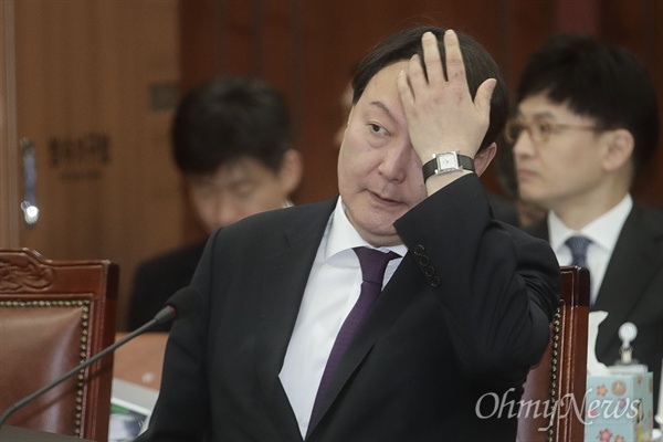 Yoon Suk-yeol, the judge of Seoul's central district prosecutor's office, said Saturday at the Seoul High Court of Appeal in Seoul that he had been fired from the judiciary's farmers. It is very difficult to investigate without access to the documents we have. 
