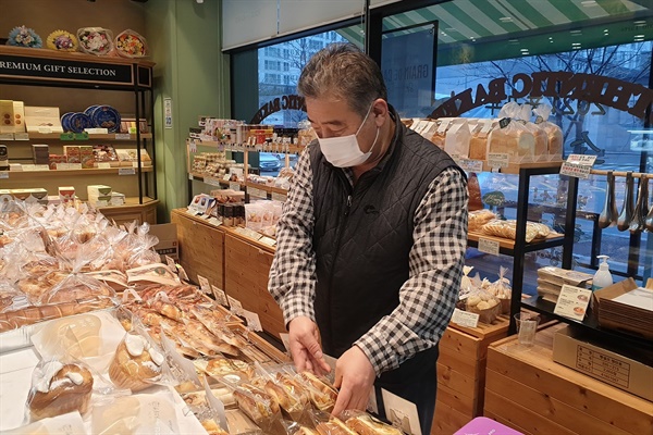  "빵을 맛있게 먹는 분들을 생각하면 힘이 난다"는 박 대표는 "계속해서 빵을 기부하고 싶다”고 했다.