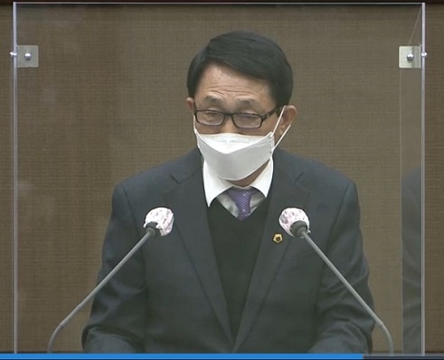  서울시의회 이석주 의원이 5분 자유발언을 통해 현대 GBC 105층 원안 고수를 촉구했다. 