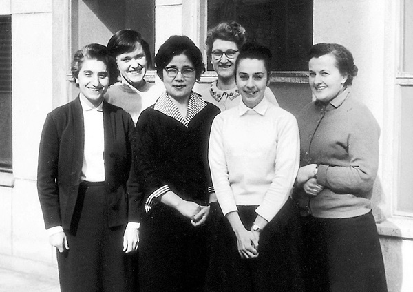 1962년 9월 콜렛 누아르(오른쪽에서 두 번째) 등 한국에서 활동한 국제가톨릭여자협조회(현 국제가톨릭형제회) 회원들.