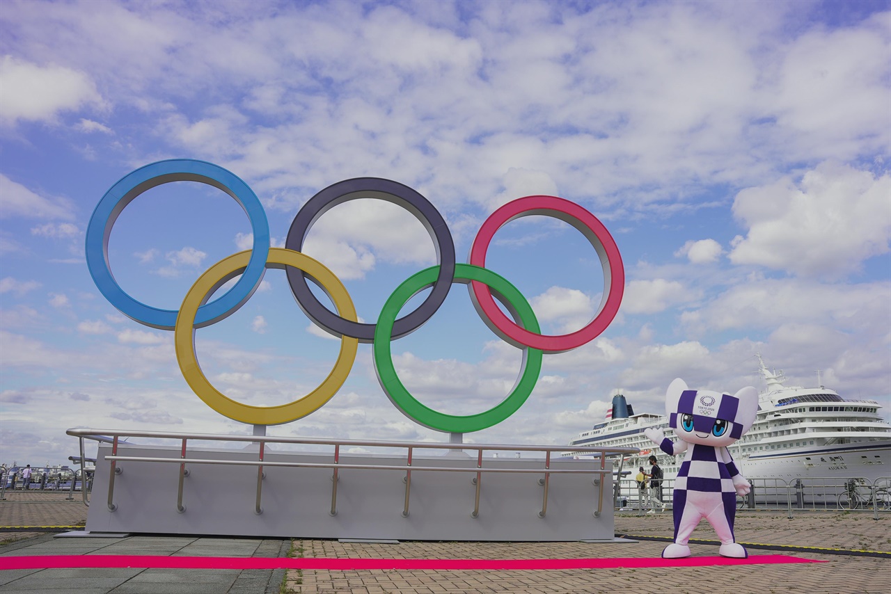  2020 도쿄올림픽·패럴림픽 엠블럼과 공식 마스코트 