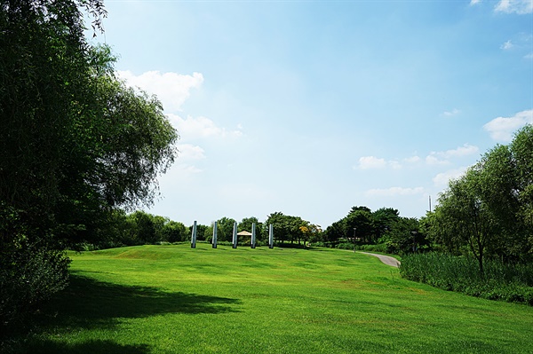 노을공원의 싱그러운 잔디