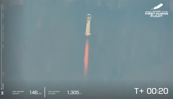  세계 최대 온라인 전자상거래 업체 아마존의 창립자 제프 베이조스를 태운 블루오리진의 뉴셰퍼드가 지난 7월 20일 유인 우주 비행에 성공했다.