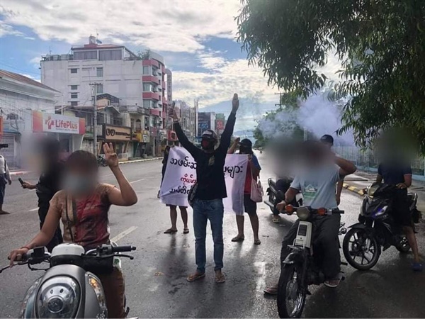 6일 만달레이주, 수감자 석방 촉구 시위
