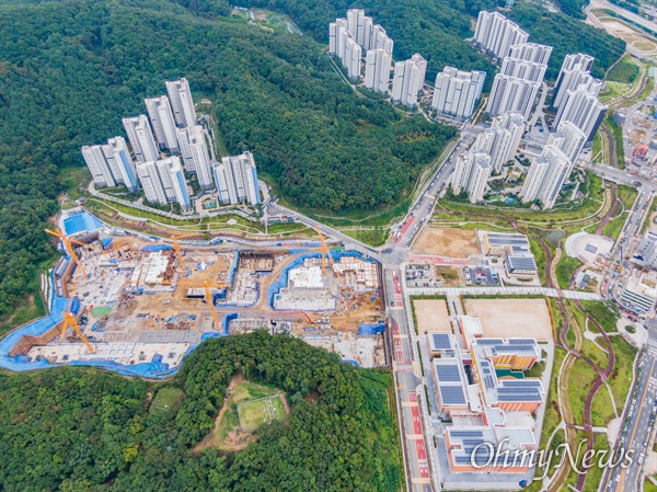지난 9월 27일 오후 경기도 성남시 대장동 일대 대장지구 개발 사업으로 공사중인 현장들이 보이고 있다. 