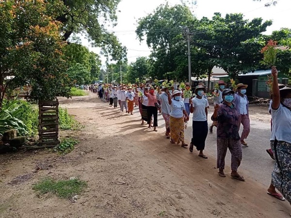 26일 사가인주 사린질시 렉바타웅 지역에서 반독재시위