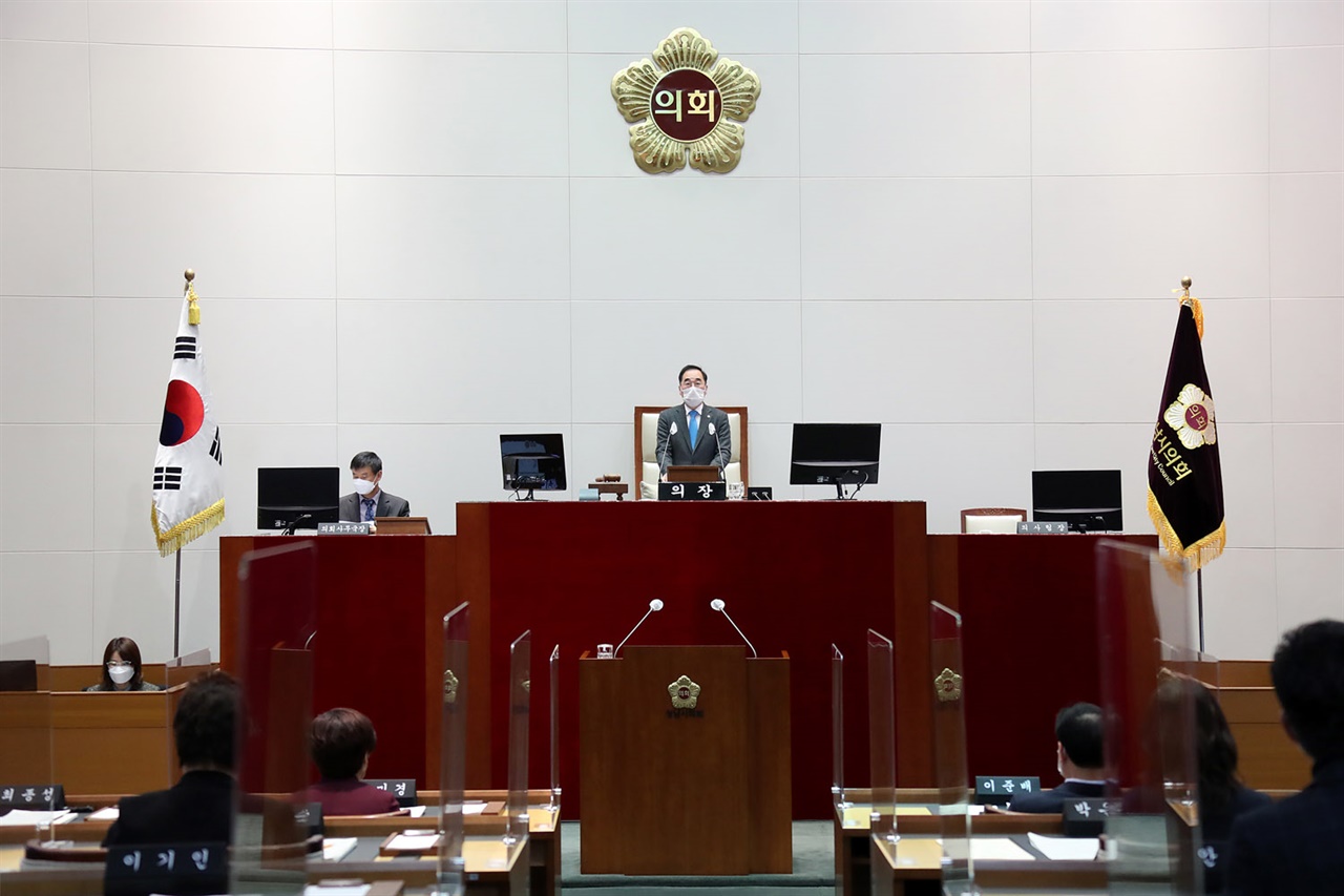 경기 성남시의회가 22일부터 12월 20일까지 29일간 제268회 제2차 정례회 일정을 진행한다.
