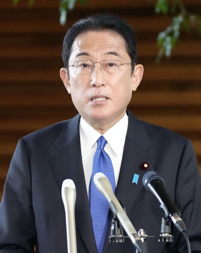 기자회견 중인 기시다 후미오 일본 총리의 모습. 2021.11.29
