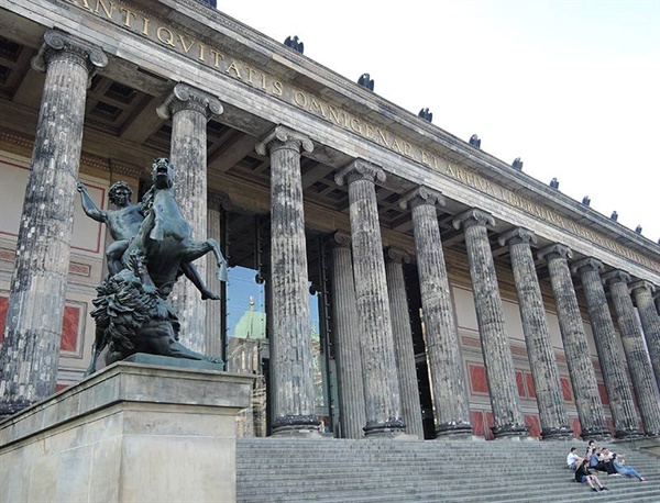 베를린 '구 박물관(Alte Museum Berlin)' 유네스코 세계문화유산(1999년 지정). 베를린 관광 1번지다.