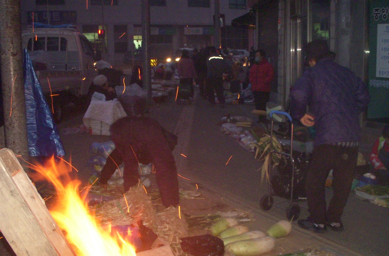 군산 역전새벽시장 모습1(2010)