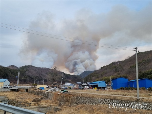 28일 오후 2시 26분경 합천군 율곡면 노양리 야산에서 화재 발생.