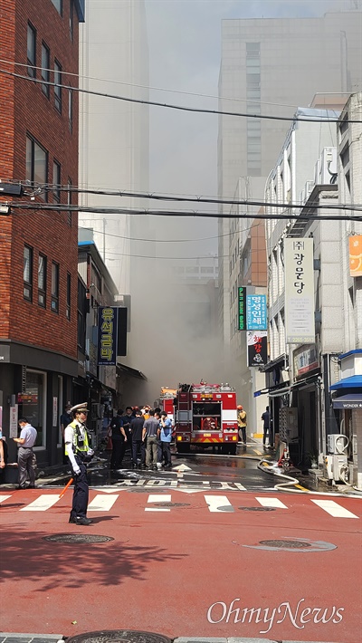 1일 오전 9시 15분께 서울 중구 인쇄골목 건물 지하창고에서 화재가 발생했다.