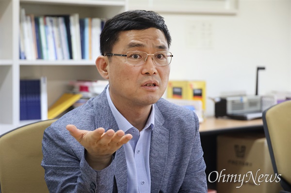 참여연대 사법감시센터 소장인 오병두 홍익대 법과대학 교수.