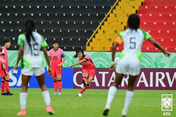  황인선호가 2022 국제축구연맹(FIFA) 20세 이하(U-20) 여자 월드컵 조별리그 2차전에서 아프리카의 강호 나이지리아에 석패했다. 