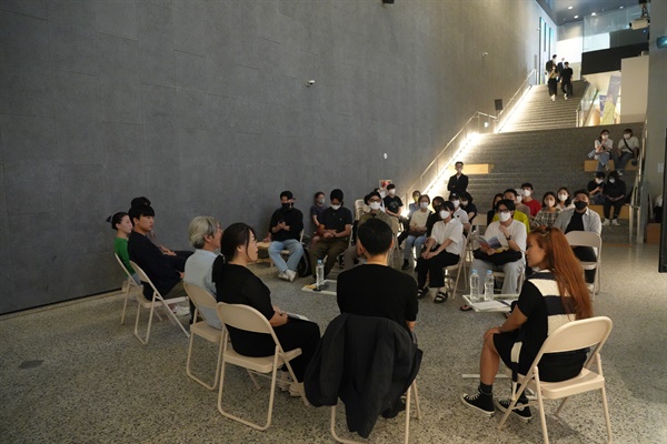 9월 17일 오후 서울도시건축전시관 지하3층 비움홀에서 서울시 건축상 수상자 간담회가 열렸다.