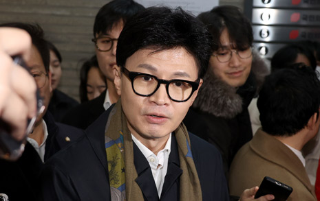 김건희 언급 피한 한동훈, 민주당 비판에 "구질구질" 
