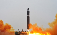 미국 정보당국 "김정은, 핵역량 계속 강화... 한·미에 중대 위협"