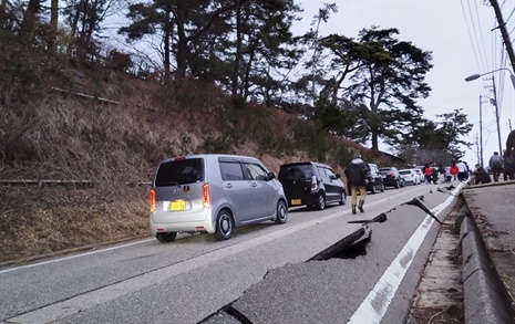 윤 대통령 일본 총리에 지진 피해 위로, 복구 지원 의사