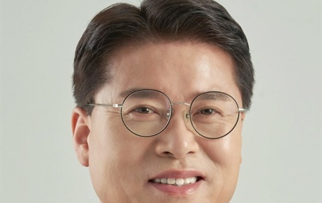 "현 정권 독선 심판"... 홍인성 전 인천 중구청장 예비후보 등록