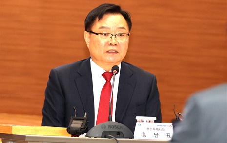 홍남표 창원시장 '선거법 위반' 선고 앞두고 변론 재개