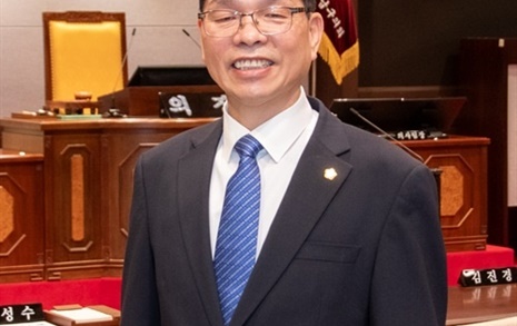 강남구의회 행재 위원장에 복진경 의원 선출