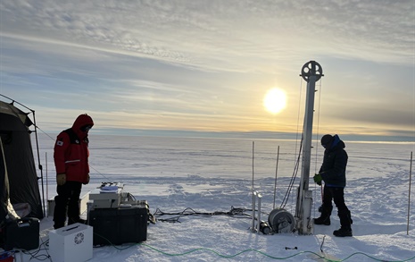 극지연, 남극 고립지역서 최초로 빙하시추 성공