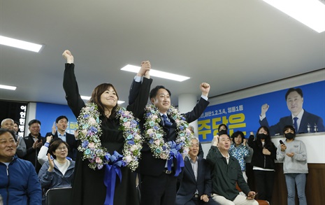 [수원정] 김준혁 초접전 끝 이수정 눌러… "지역민께서 제 진심 믿어줘"