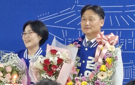 수원병 김영진 당선 확정... 3선 중진 정치인 도약