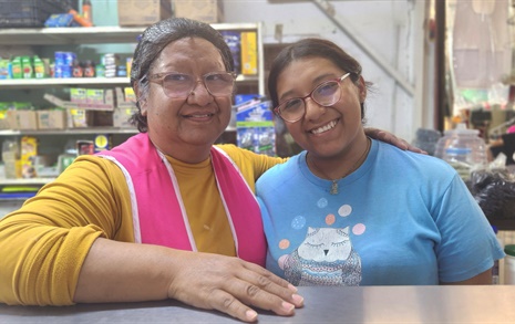 엄마의 성 따른 딸, 멕시코에서 만난 모녀가 전하는 행복