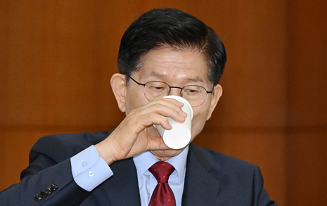 김문수 후보의 5년 전 경악스러운 일, 윤석열만큼 위험하다
