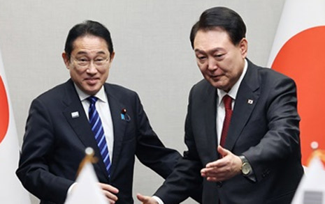 일본 앞에선 한없이 작아지는 '윤석열 외교' 