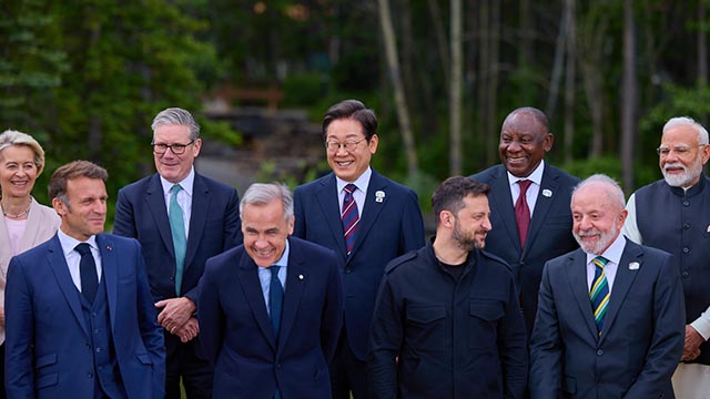 이재명 대통령, G7 및 초청국 정상 기념촬영