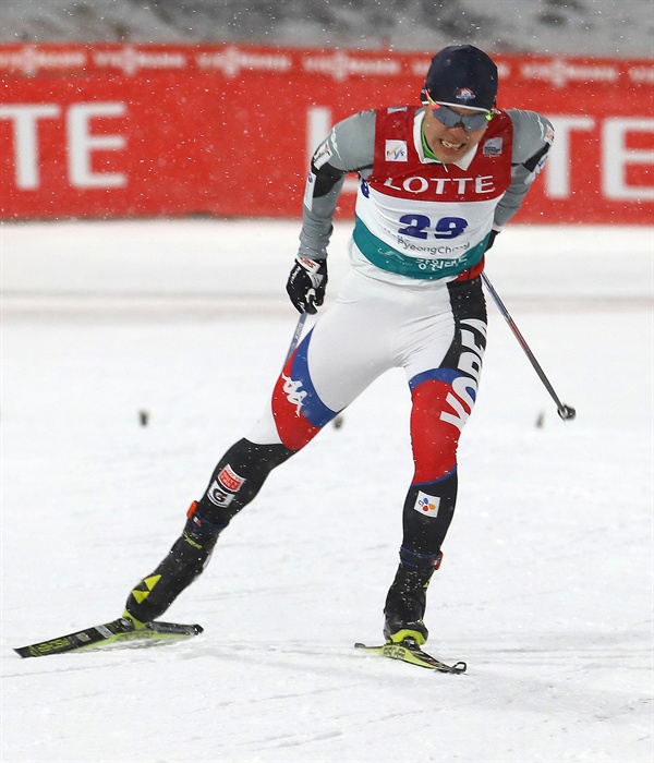 박제언, '젖먹던 힘까지!' 지난 2017년 2월 5일 오후 강원도 평창 알펜시아 올림픽 스키점프센터에서 열린 2017 FIS 노르딕 복합 월드컵 개인전 크로스컨트리 결승에서 한국의 박제언이 결승선을 앞두고 사투를 벌이고 있다.