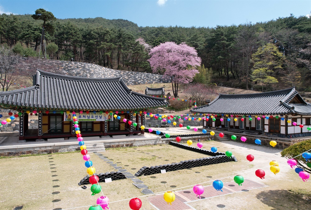  4월 12일 함양 마천면 추성리 벽송사.