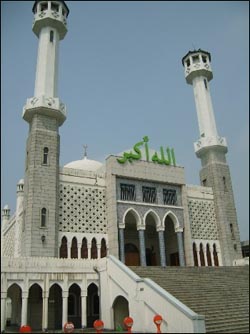 서울 이태원동에 위치한 이슬람사원 