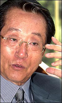 "현대 문제 고민되네." 신상우 한국야구위원회 총재는 현대 문제 해결에 대해 긍정적인 입장을 밝혔다.