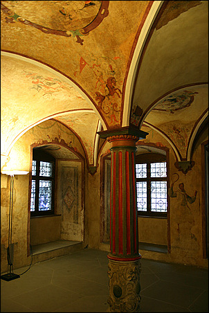 17세기 초 르네상스 양식의 아름다운 홀이다.
