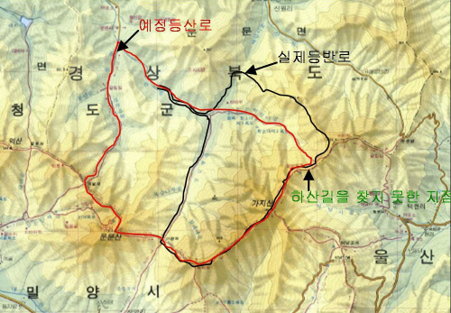 가지산지도 등산로 주변의 도로망 및 임도가 제대로 표기되지 않아 지도를 믿고 등산하는 산악인들이 낭패를 보는 경우가 많다.