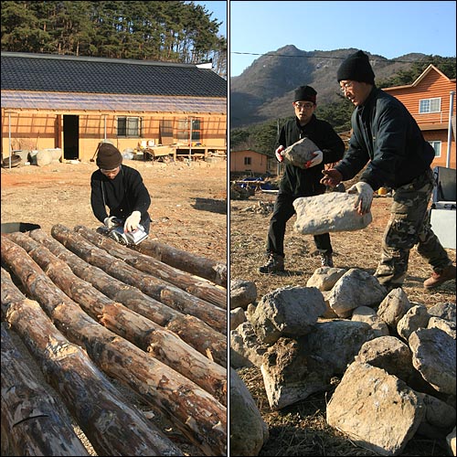 16일 오전 전북 부안군 변산공동체에서 대안학교 기숙사 건물을 짓기 위해 나무깍이와 돌 나르기 작업이 진행되고 있다.
