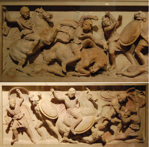 위는 알렉산더 대왕이 이수스전투에서 활약하는 장면이고, 아래는 석관의 주인인 아브달로니모스의 활약상을 담은 부조다.  