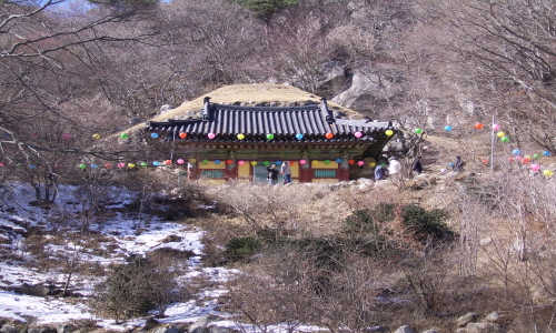 토함산 품에 안긴 석굴암