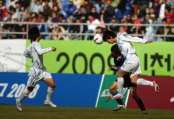  16일 인천월드컵경기장에서 열린 ‘삼성 하우젠 K-리그 2008’ 인천과 전남의 경기장면